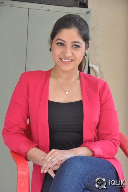 Prabhjeet-Kaur-at-Intelligent-Idiots-Movie-Date-Press-Meet